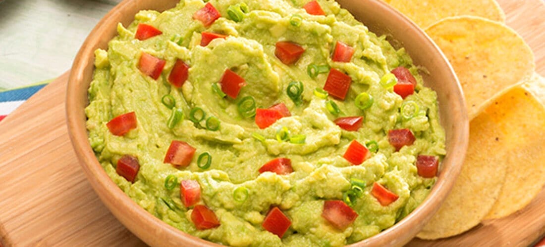 The Complete Guide to Eating Nachos and Guacamole
