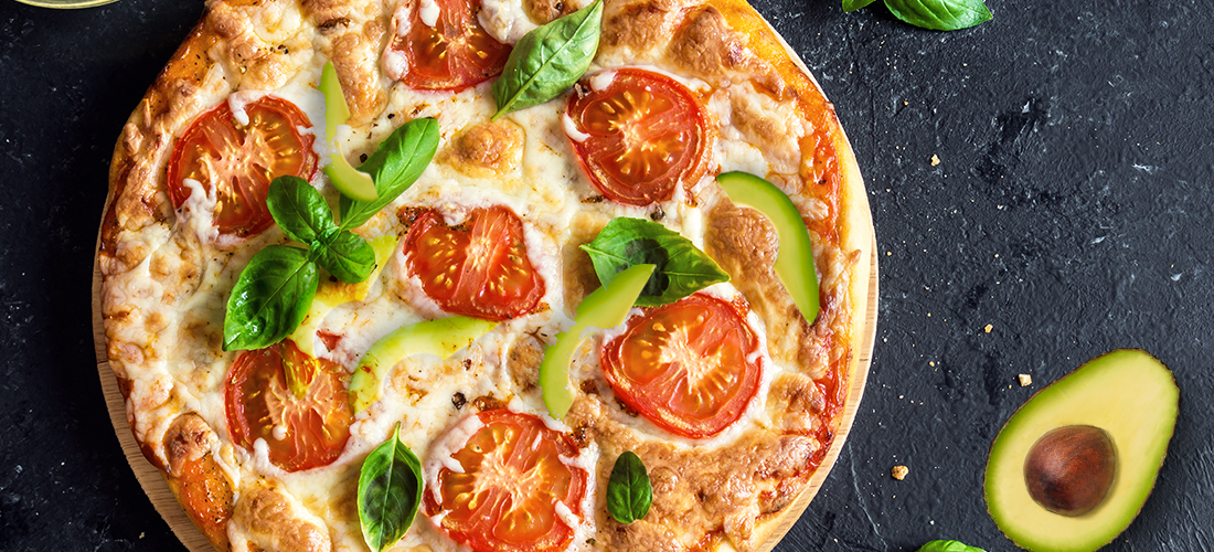 Scratch Kitchen: Margherita Pizza with Avocado